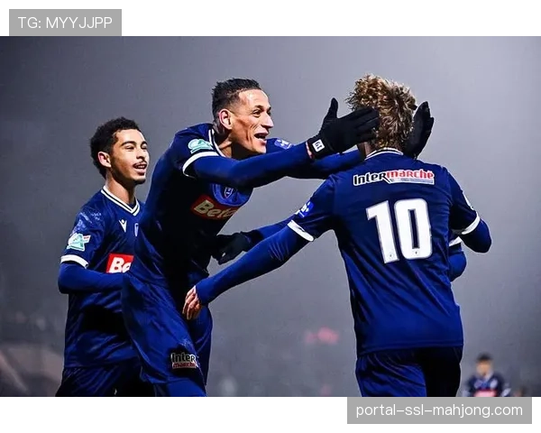 法国杯半决赛场地确定，两场均将在中立球场进行