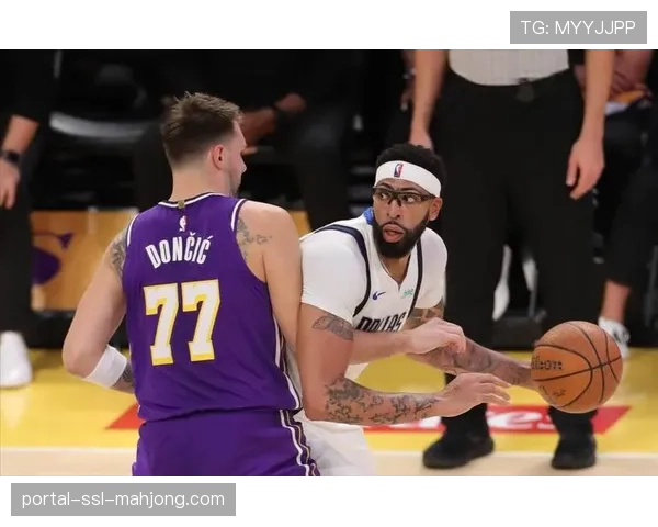 安东尼·戴维斯与特雷·杨赛季报销，奇才未来规划提前